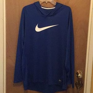 Nike Lg Long Sleeved Hooded Dri-fit T-shirt